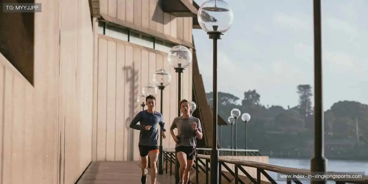 🎮 互动直播，弹幕狂欢，和百万球迷一起嗨翻全场！